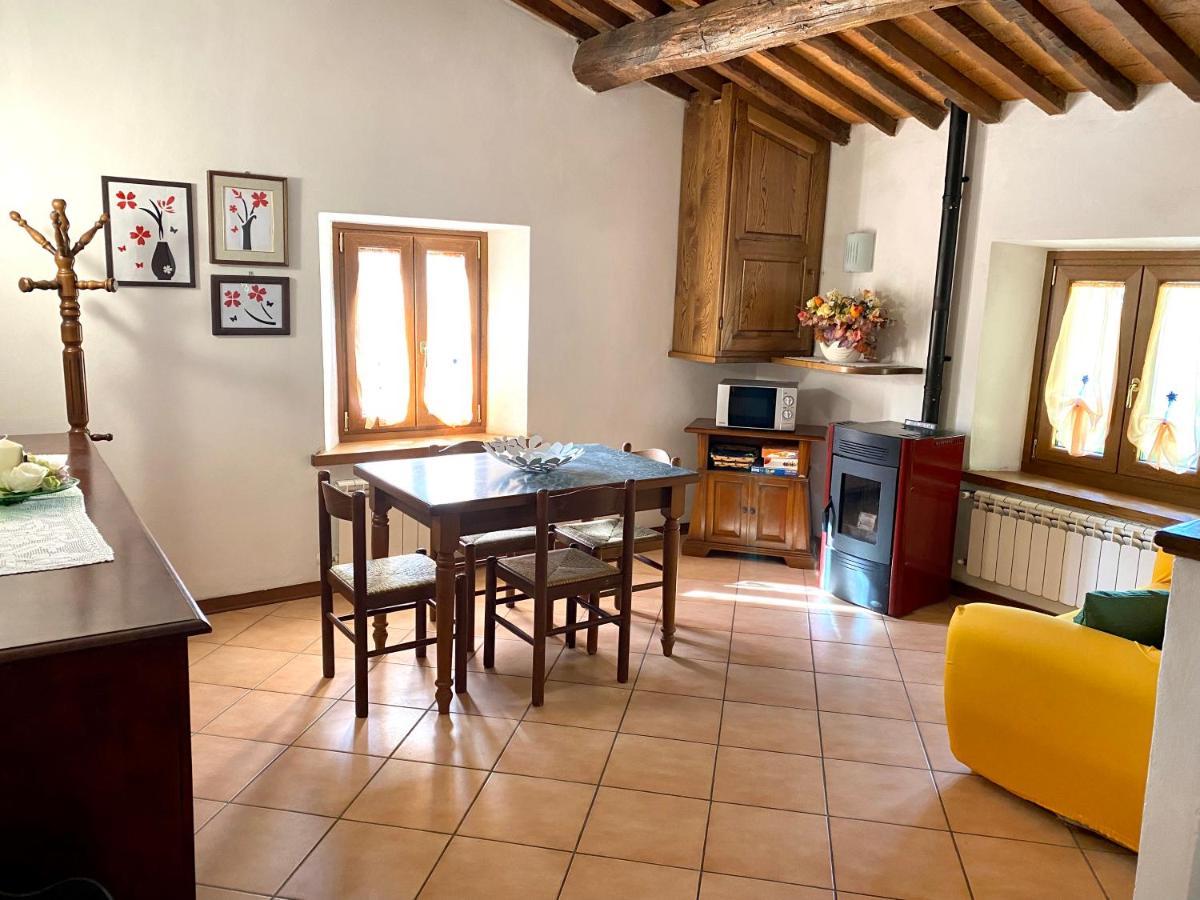 Il Casale Di Rolando Apartment Castiglione di Garfagnana Ngoại thất bức ảnh